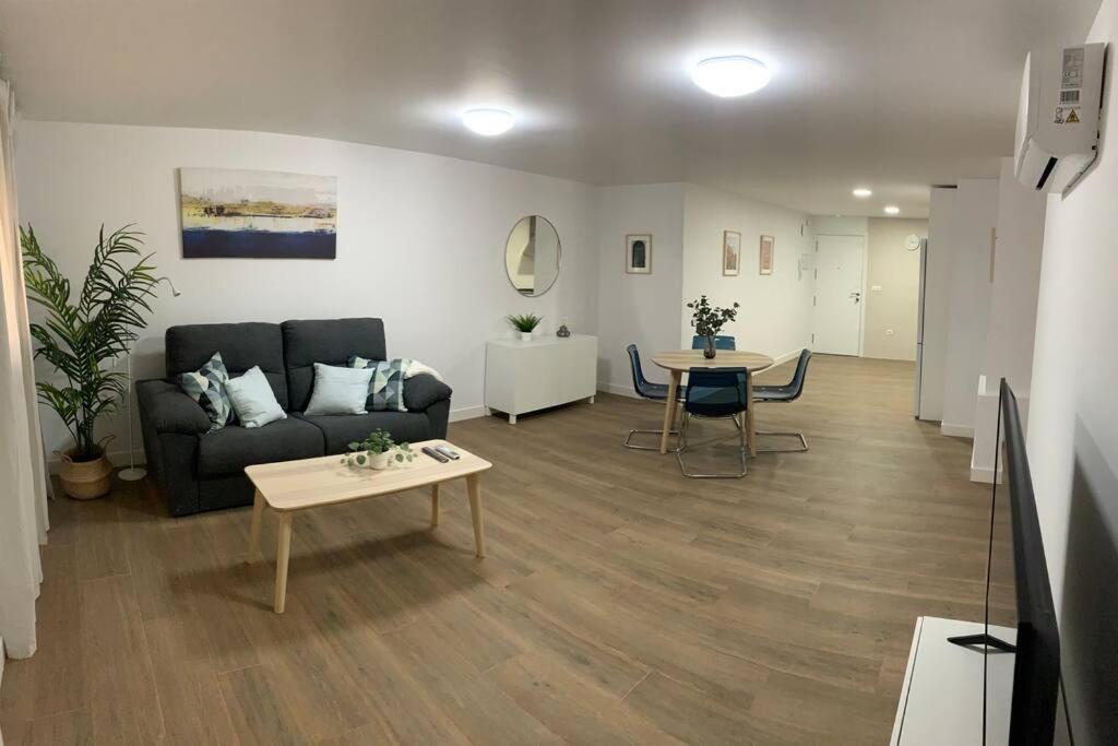 Apartamento Central A Альхесирас Экстерьер фото